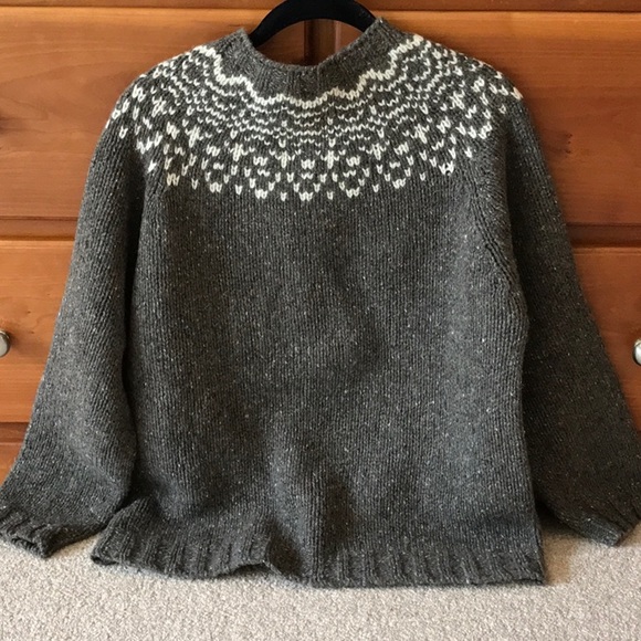 Siskind Sweater - Picture 2 of 9